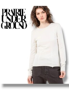 Prairie underground, dressmakers
Tee long sleeve in light blue size medium